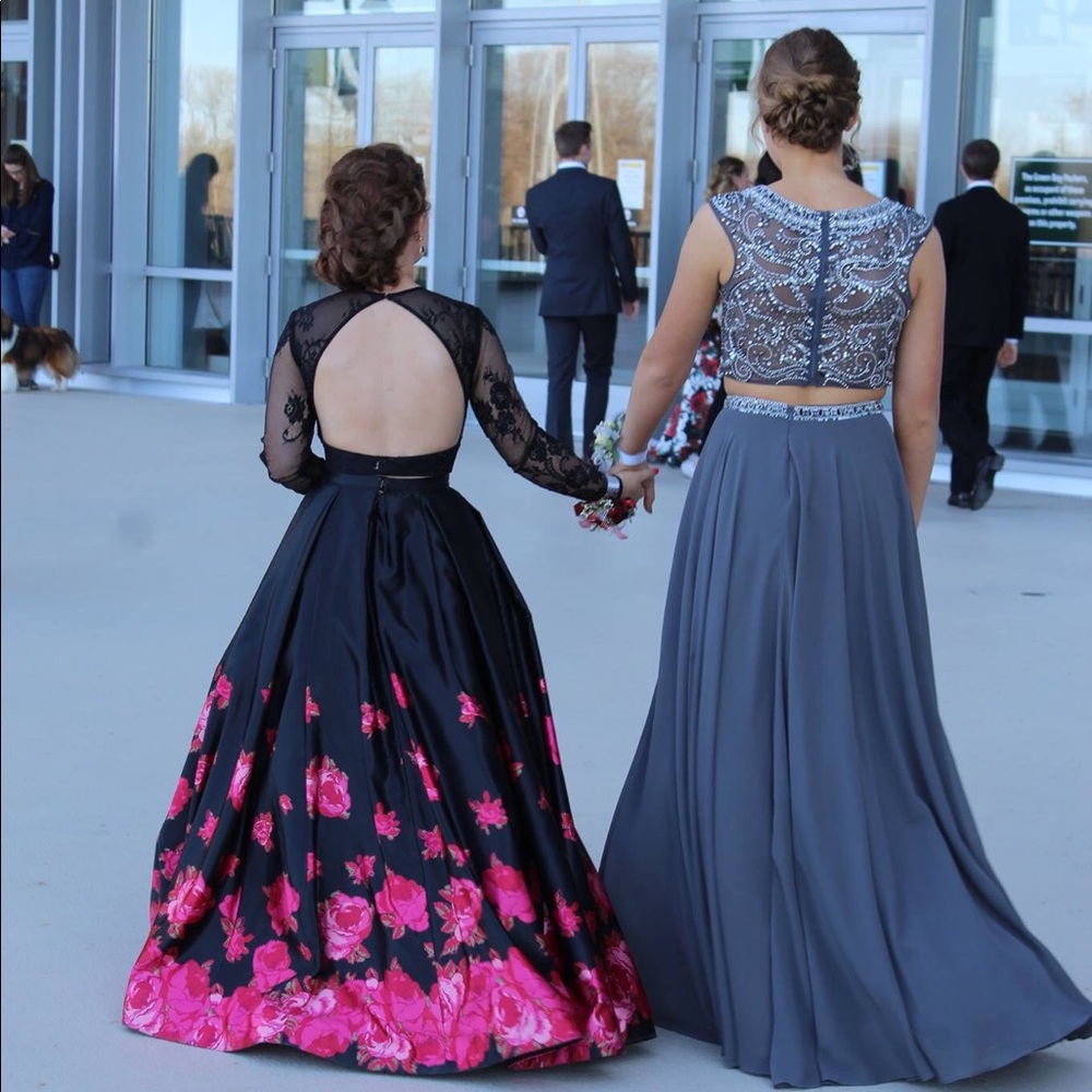 2017 Sherri Hill prom dress